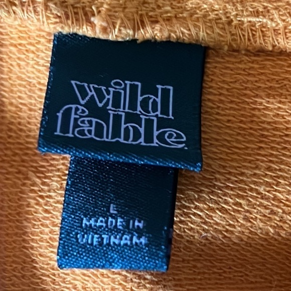 Target Wild Fable Hoodie Size large - Picture 3 of 3
